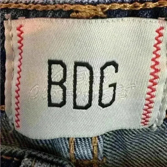 Urban Outfitters BDG tappered baggy jeans distressed  style OB1683753 Size 27 - Picture 9 of 11